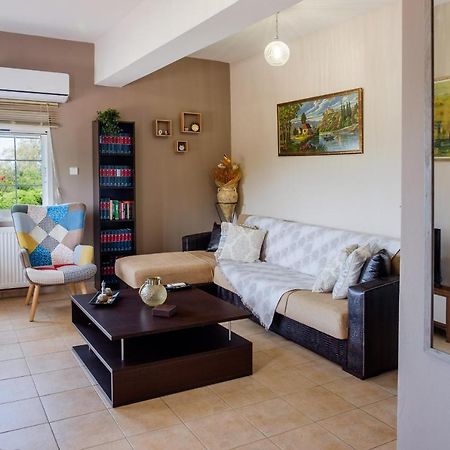 Seashore Apartments Chorafakia Екстериор снимка